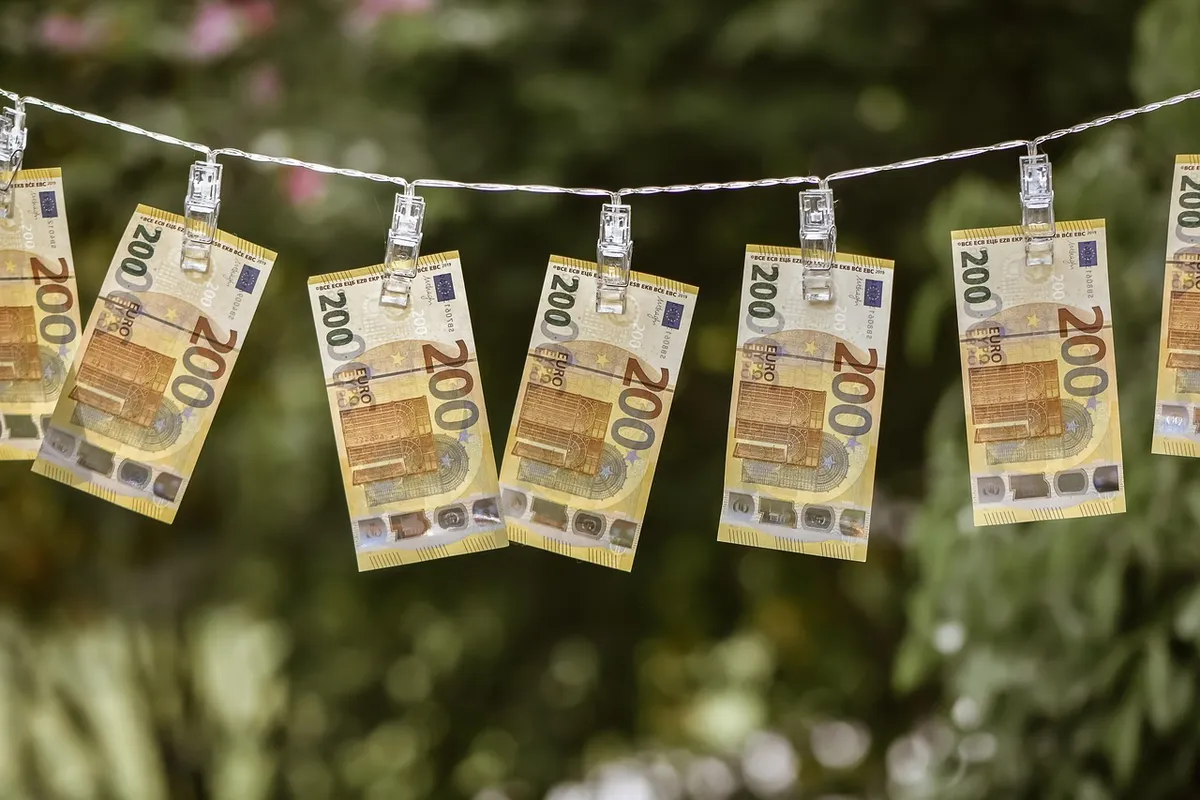 money, money laundering, seem, euro bills, currency, finance, dollar bill, banknote, euro notes, euro, lots, save up, paper money, 200 euro, money laundering, m