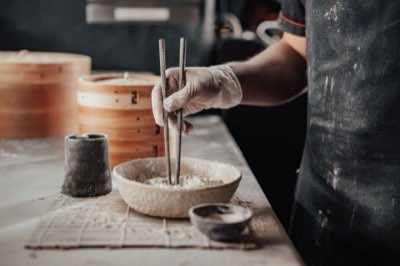 食材壽命翻倍術：讓買回的食物不變成垃圾桶裡的錢完整指南