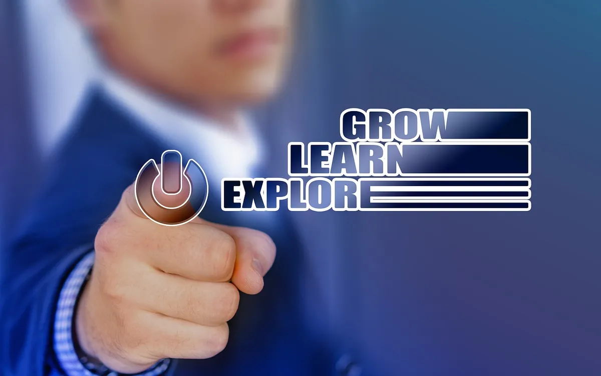 company, hand, internet, touch, technology, to learn, grow, training, stairs, rise, person, silhouette, skills, growth, education, teaching, school, students, c