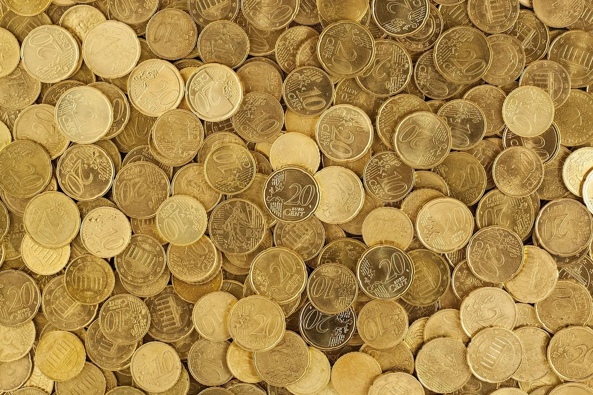 euro, coins, currency, cent, euro cent, money, finance, savings, wealth, income, budget, ten, twenty, cash, credit, golden, financial, europe, money, money, mon
