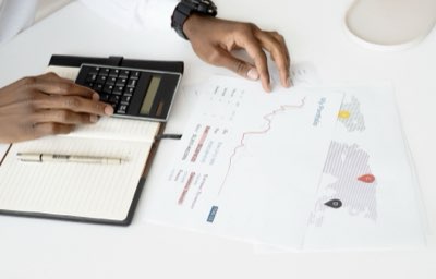 電気代を「なんとなく高い」から「計算で抑える」ための完全ガイド